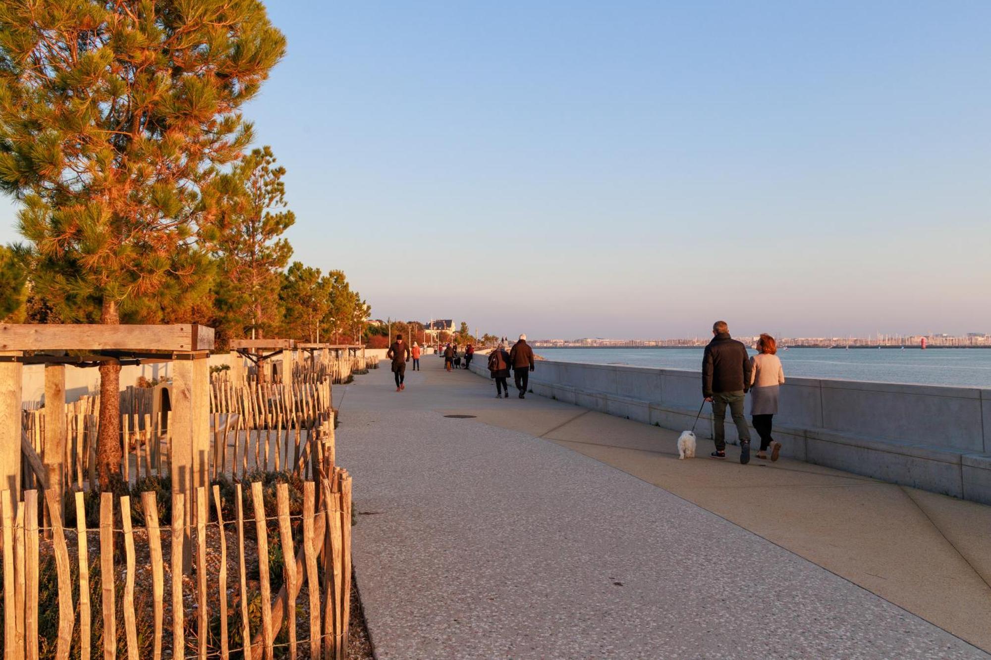 Logis Hotel Le Rochelois La Rochelle  Buitenkant foto